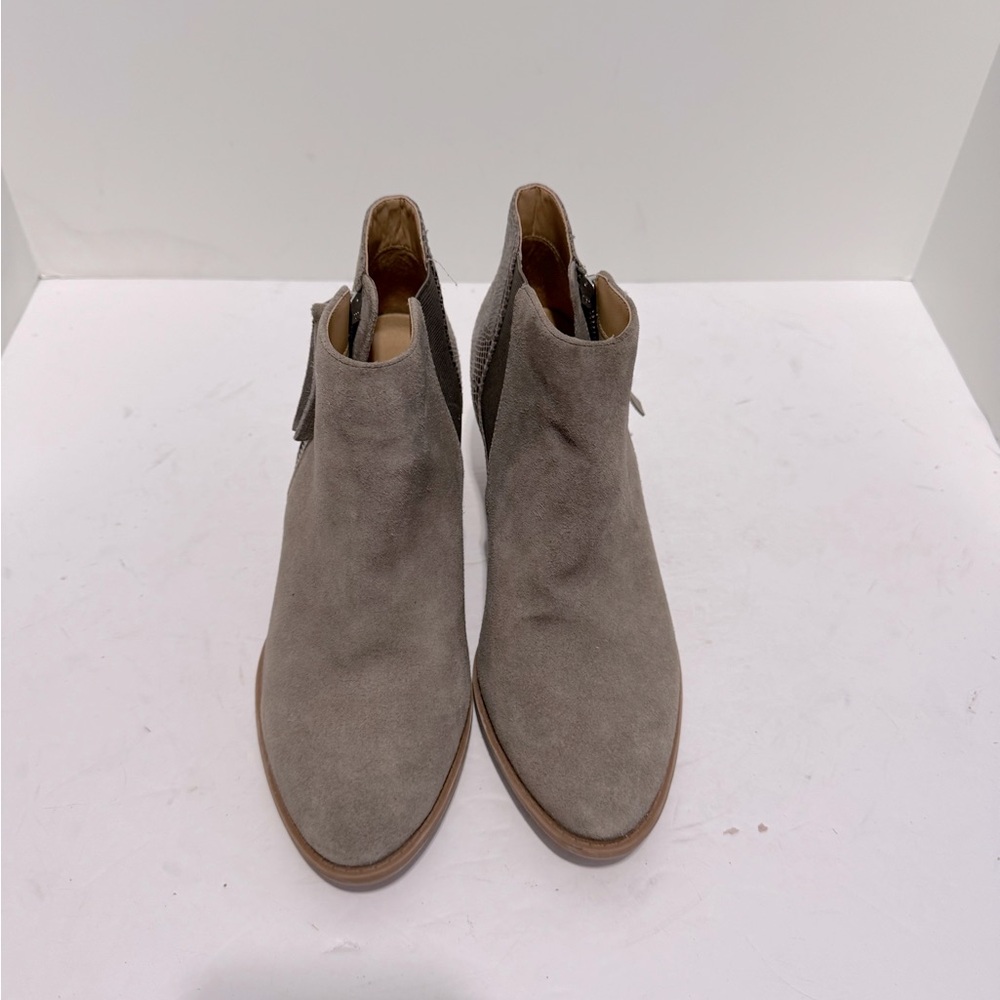 Vionic Women’s Anne Upright Booties Ankle Boots Women's Comfort. Size 9 - Picture 2 of 10